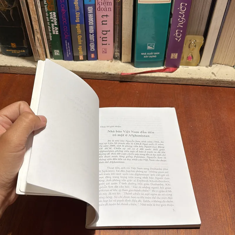 II Ký Sự: Vào Chiến Trường Afghanistan - Nguyễn Sơn - 2008 927764