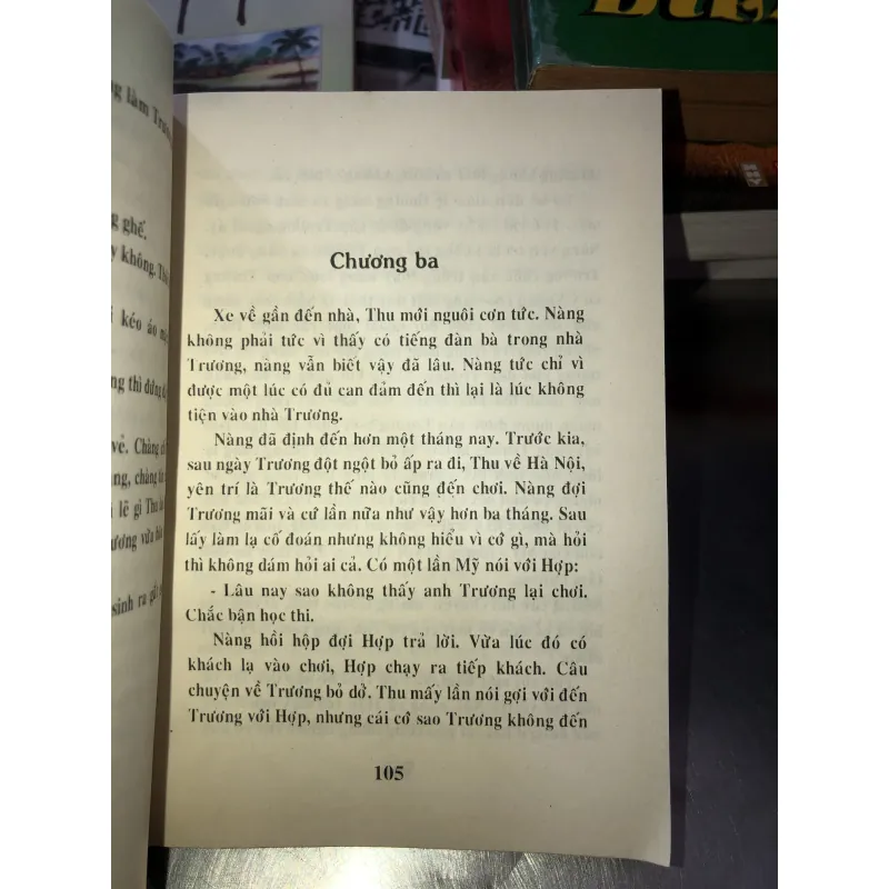 Bướm trắng - Nhất Linh  1001146