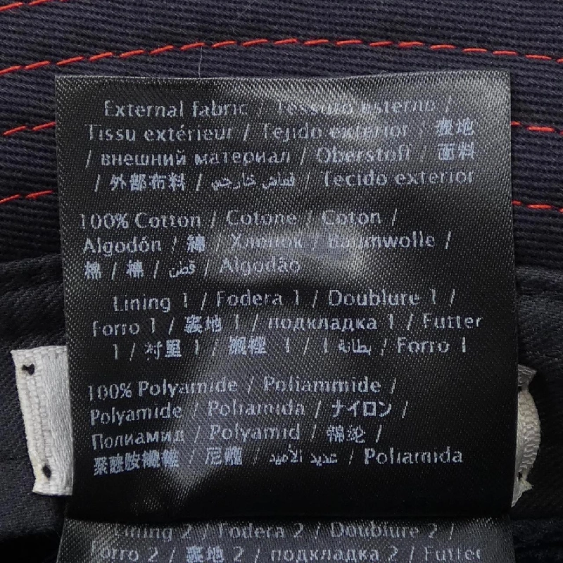 Mũ VALENTINO GARAVANI SY2HGA00RPF - Hàng hiệu Authentic 832425