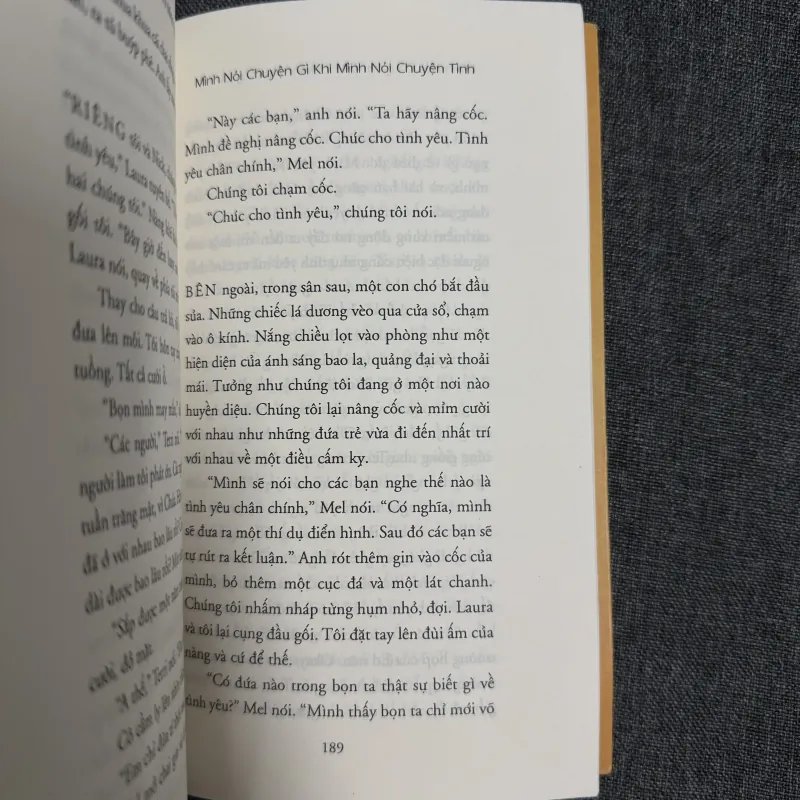 Mình nói chuyện gì khi mình nói chuyện tình - Raymond Carver 761065