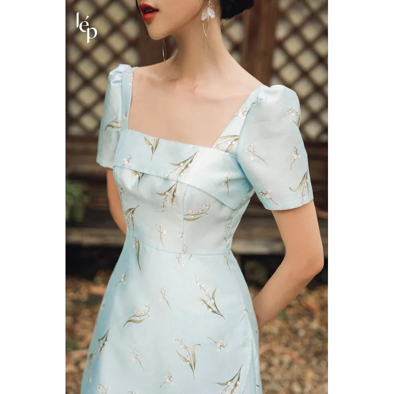 Váy hoa xanh của Lép 714639