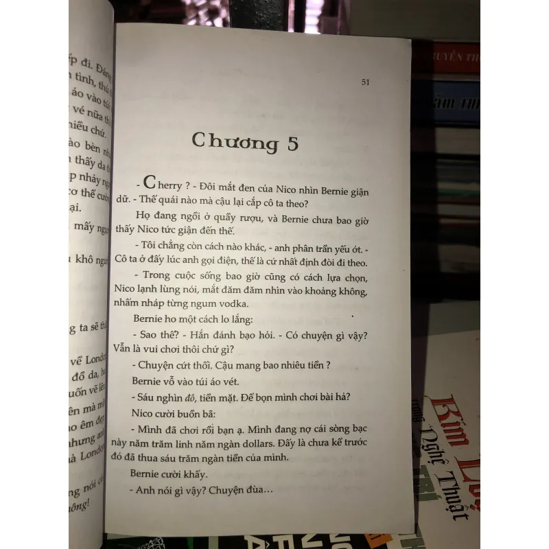 Lẳng lơ - Jackie Collins 998069