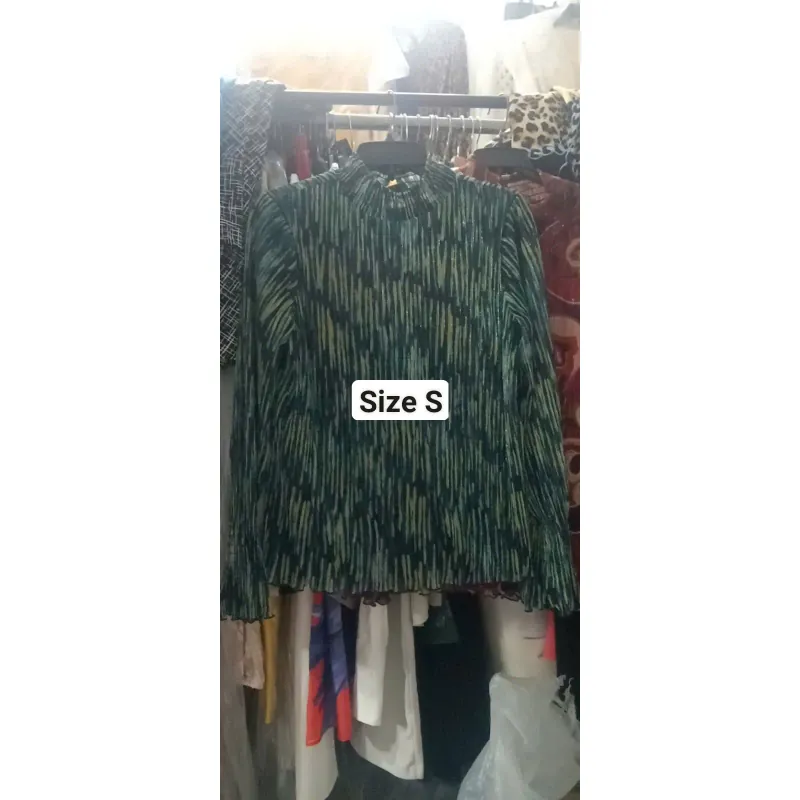 Áo ren thun Chicos' size S 977393