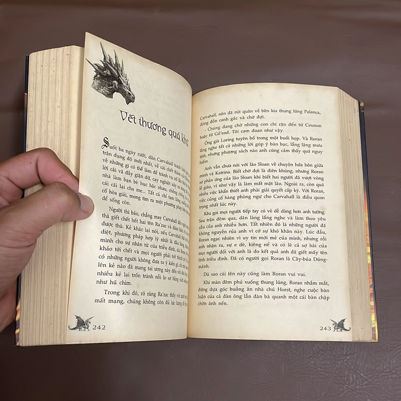 II Tựa sách: ELDEST Đại Ca (Tập I) - CHRISTOPHER PAOLINI - 2012 438817