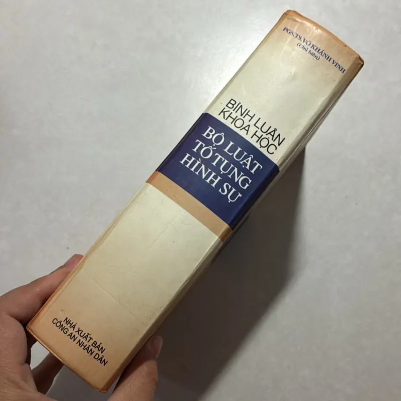 Bình luận khoa học bộ luật tố tụng hình sự  759428