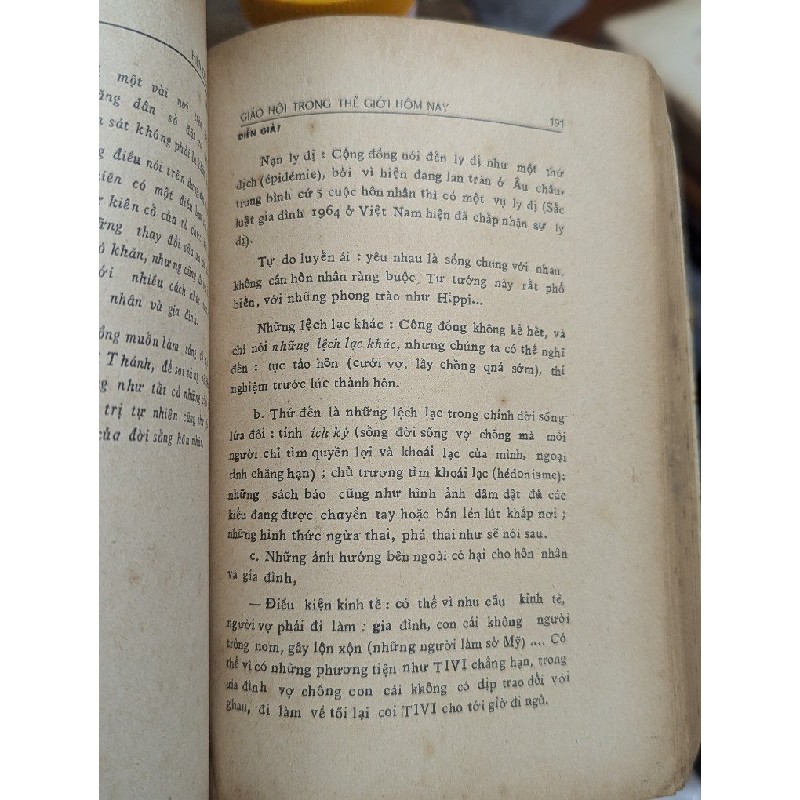 GIÁO HỘI TRONG THẾ GIỚI HÔM NAY - TÀI LIỆU CỘNG ĐỒNG 191946