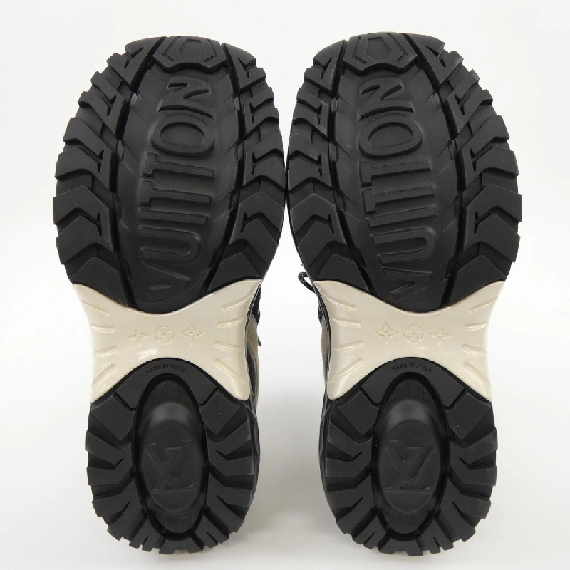 Giày sneaker LOUIS VUITTON - Hàng hiệu Authentic 904526