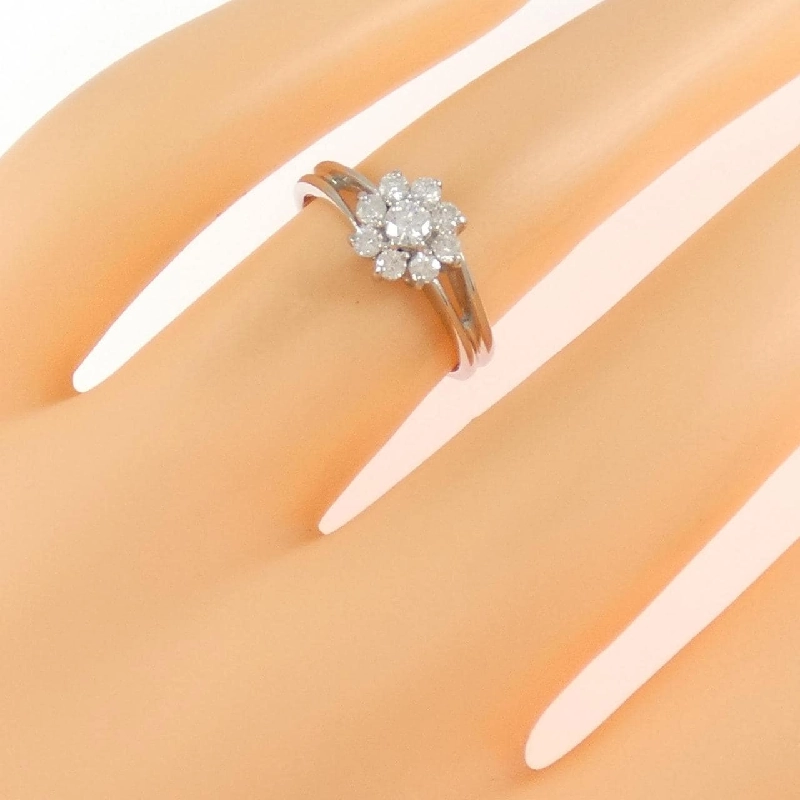 Nhẫn kim cương hoa PT900 0.30CT 668695