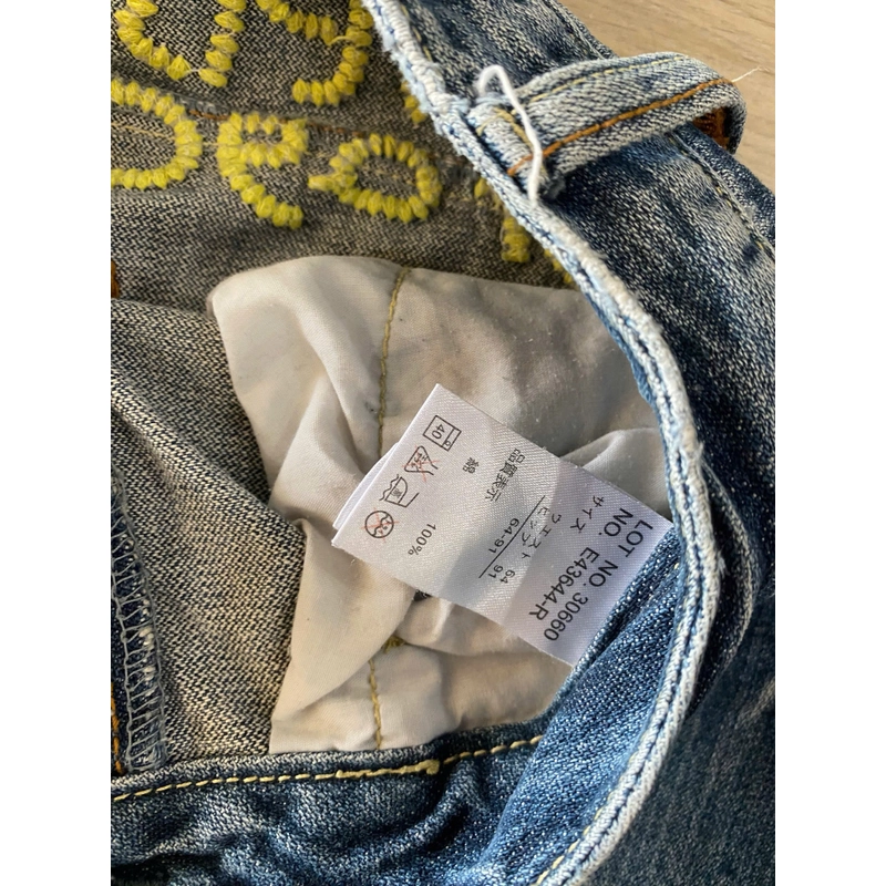 chân váy denim chi tiết thêu ở phía sau 501262