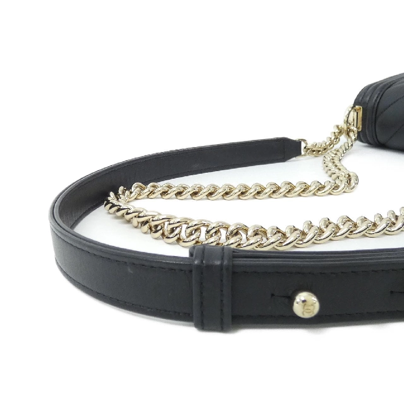 Túi xách vai Boy Chanel dòng 67364 613247