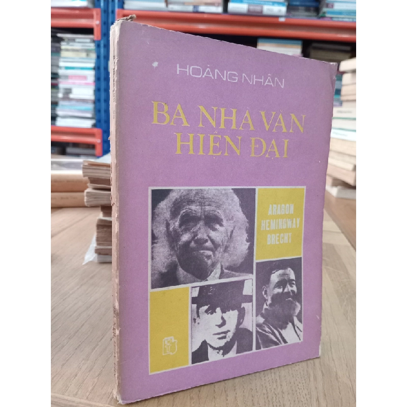 Ba nhà văn hiện đại - Hoàng Nhân 448596