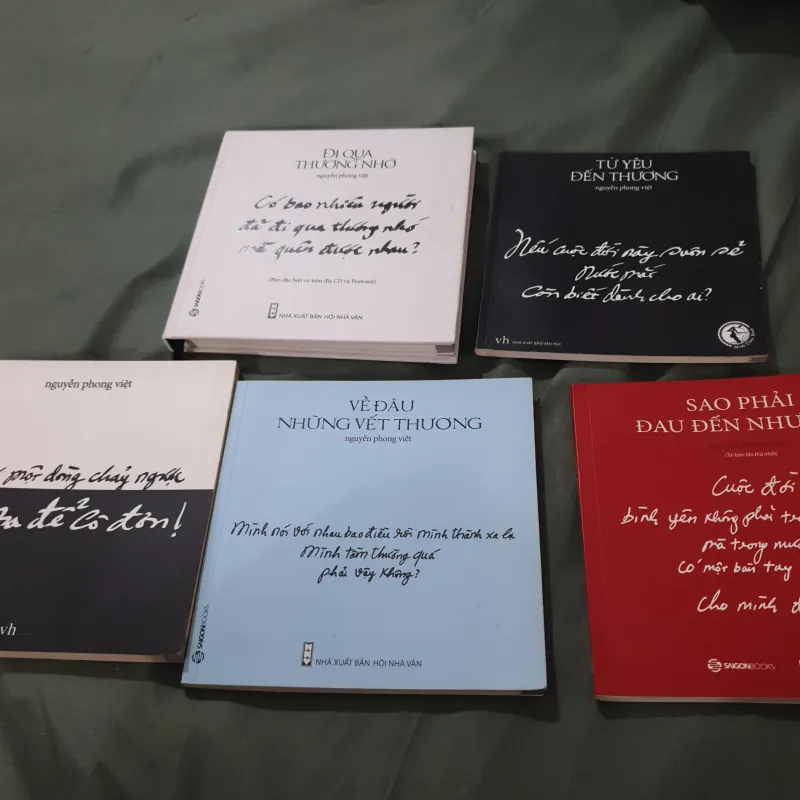 5 tập thơ Nguyễn Phong Việt 928041