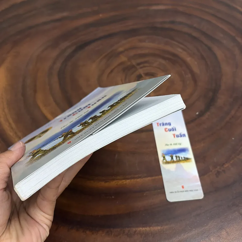 II Thơ Và Hồi Ký: Trăng Cuối Tuần - Trần Minh Hùng - 2019 1001907