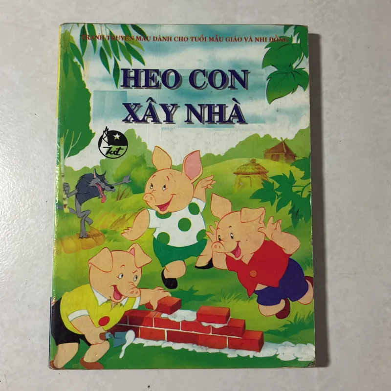 Chúc mừng sinh nhật/ Heo con xây nhà (2 cuốn) - 1997s 765986