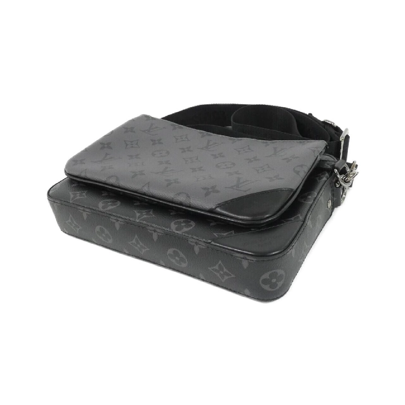 Túi đeo chéo Louis Vuitton Monogram Eclipse Reverse Trio M69443 612150