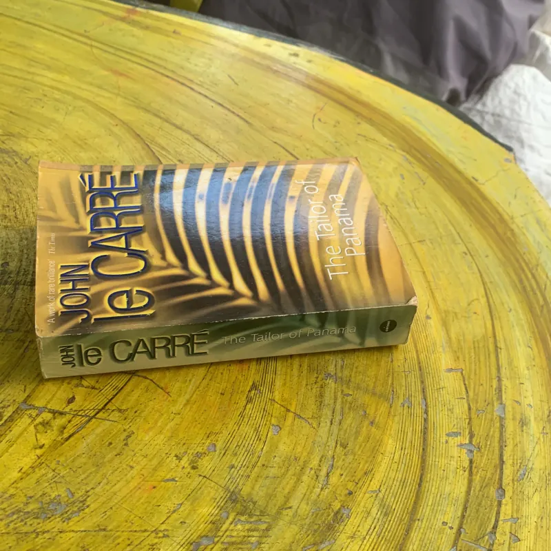 THE TAILOR OF PANAMA - JOHN LE CARRE  1037246