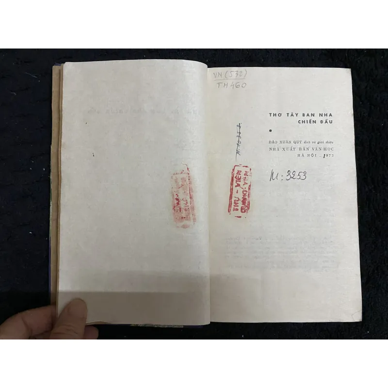 Thơ Tây Ban Nha chiến đấu. 1021956