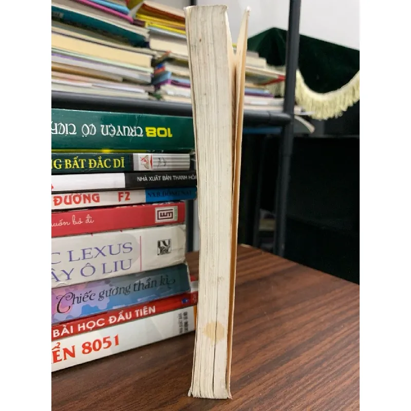 Số phận những người giàu – Lê Quốc Hưng (biên soạn) 574911