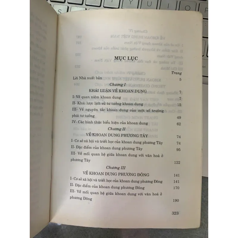 BÀN VỀ KHOAN DUNG TRONG VĂN HÓA - HUỲNH KHÁI VINH & NGUYỄN THANH TUẤN 736956