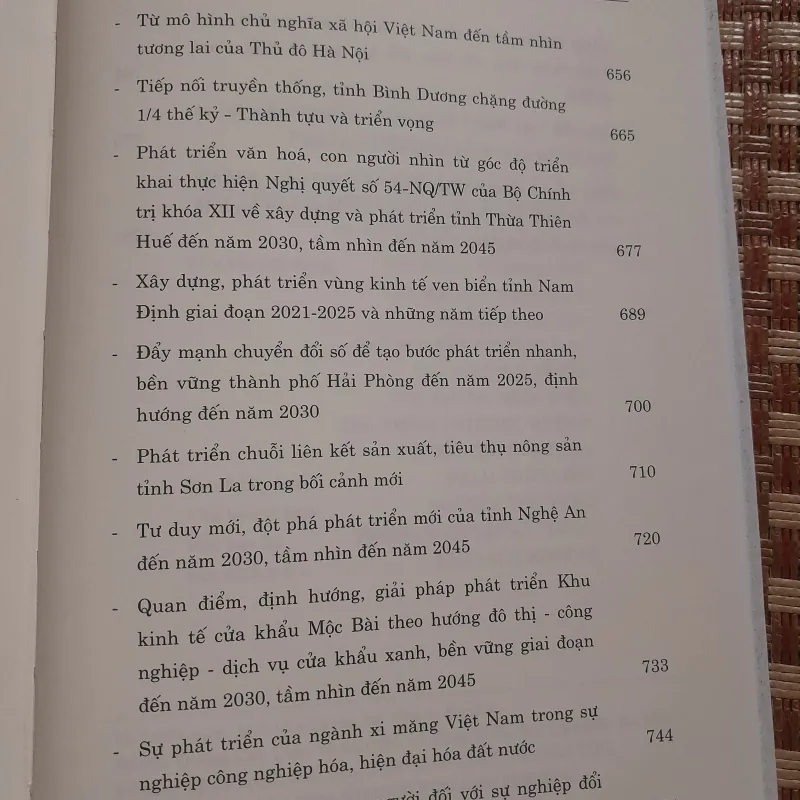 VỀ ĐỔI MỚI PHÁT TRIỂN ĐẤT NƯỚC 778378