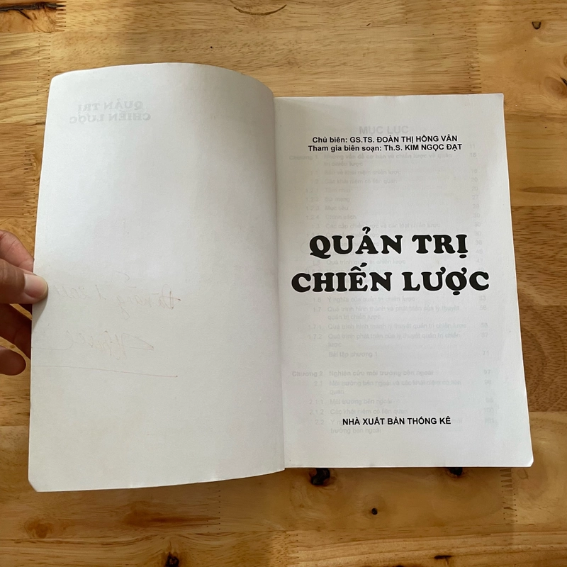 II Tựa sách: Quản Trị Chiến Lược - 2010 467447