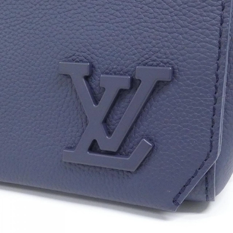 Túi đeo chéo Louis Vuitton LV Aerogram Takeoff M11599 - Hàng hiệu Authentic 802372