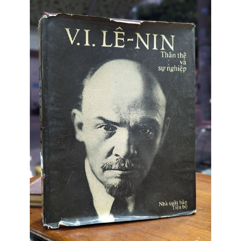 THÂN THẾ VÀ SỰ NGHIỆP - V.I.LÊ-NIN 161454