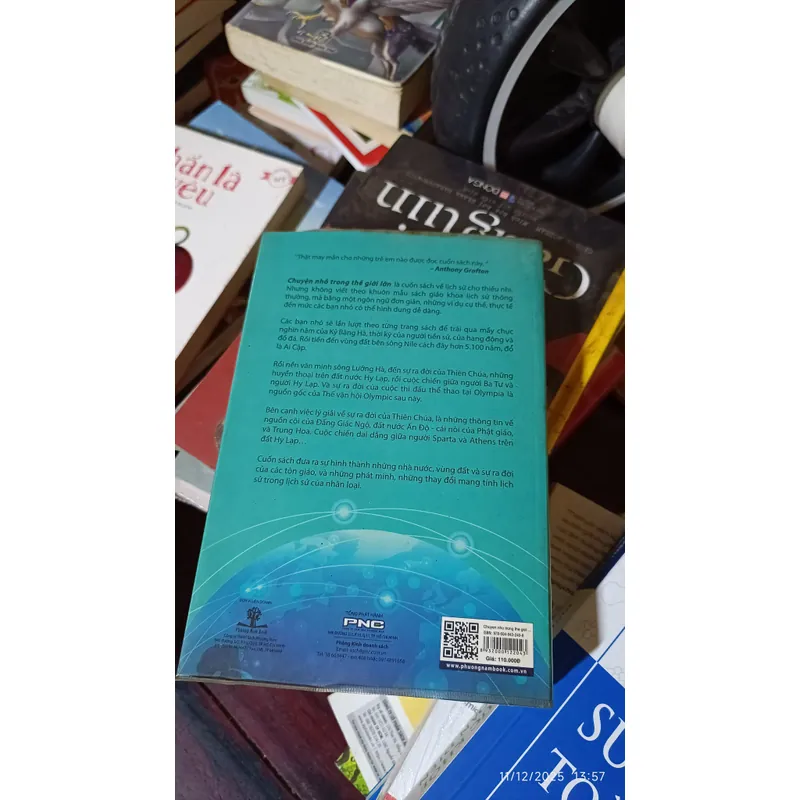 Chuyện Nhỏ Trong Thế Giới Lớn 695098