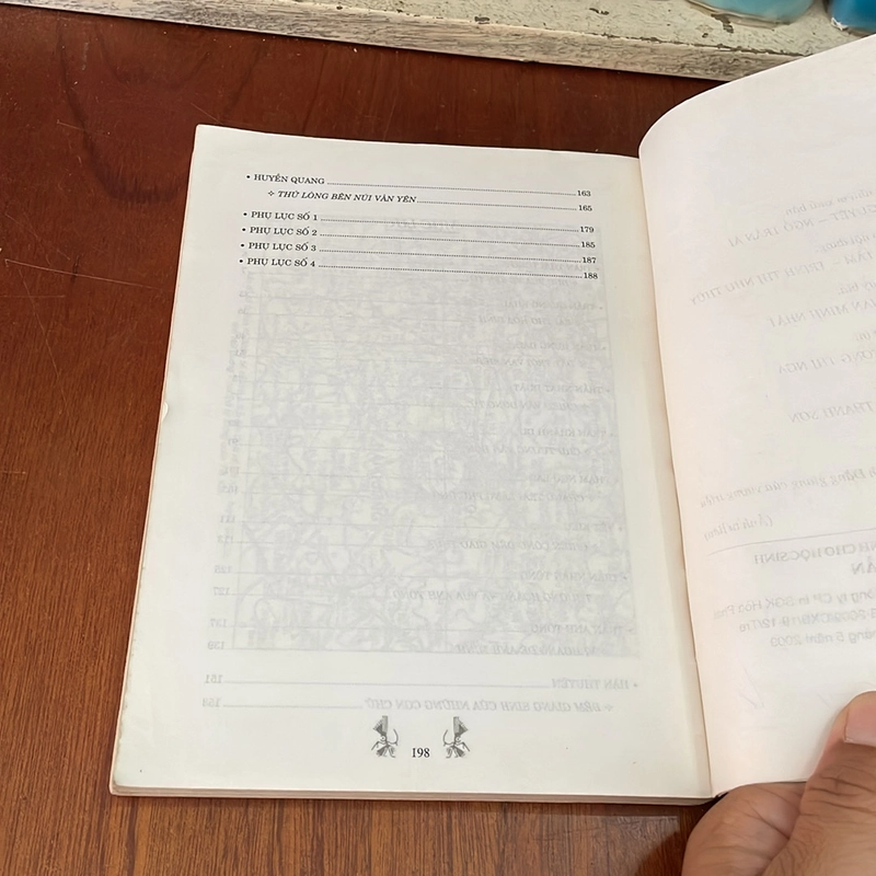 II Sách Lịch Sử: Thời Đầu Nhà Trần - Ngô Văn Phú - 2009 529067