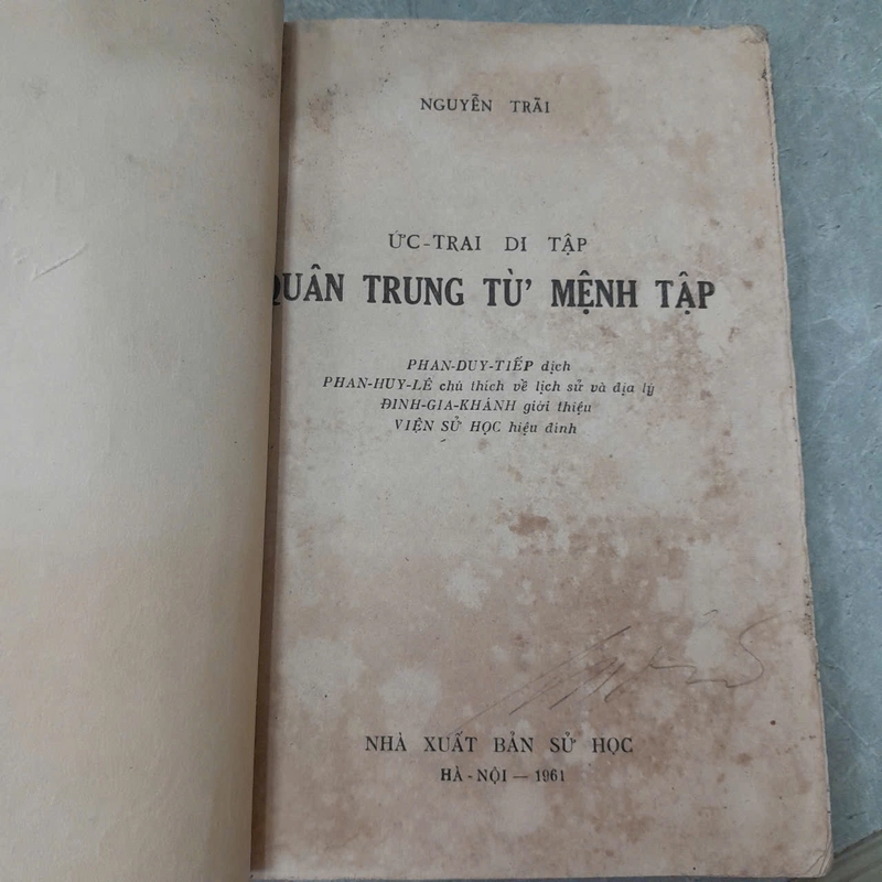 QUÂN TRUNG TỪ MỆNH TẬP - NGUYỄN TRÃI 469741