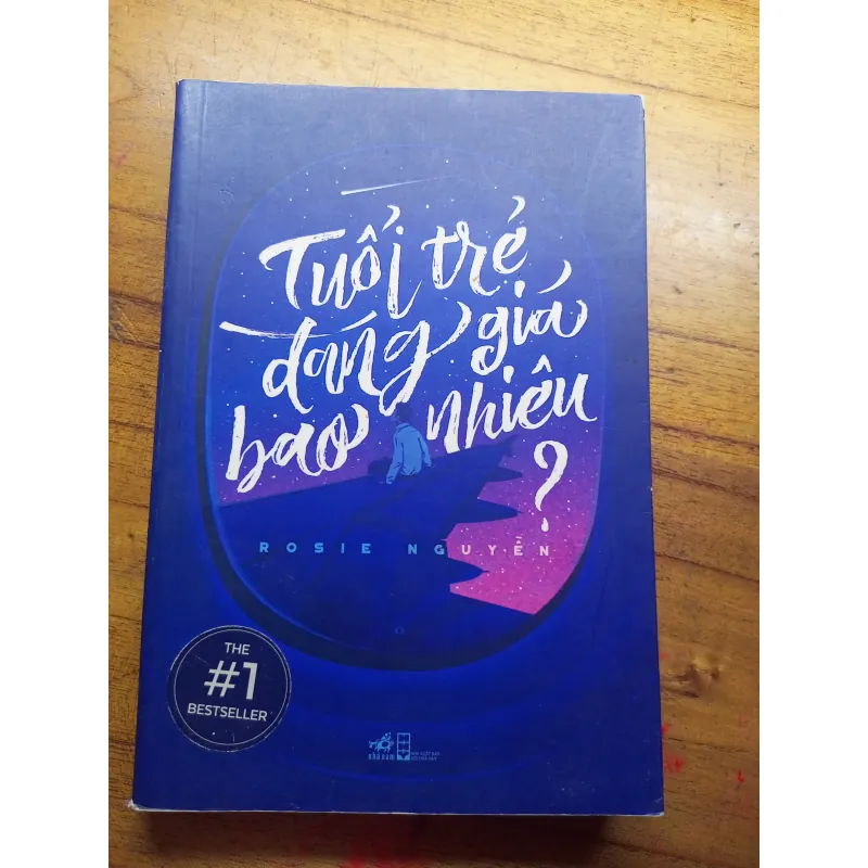 Sách Tiểu thuyết Tuổi trẻ đáng giá bao nhiêu? Rosie Nguyễn 783219