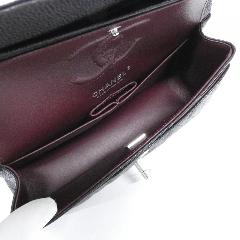 Túi xách chéo Chanel 1113 610581