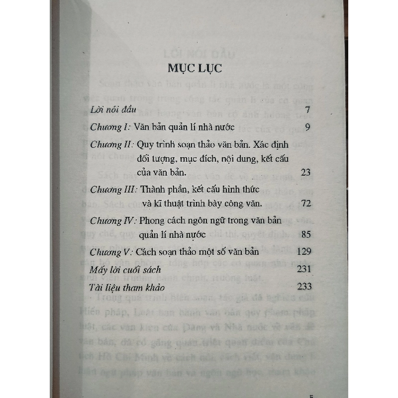 Kĩ thuật và ngôn ngữ soạn thảo văn bản quản lí nhà nước - Bùi Khắc Việt 782536