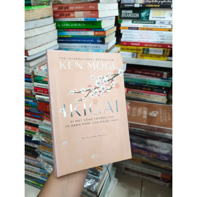 Ikigai: Bí mật sống trường thọ và hạnh phúc của người Nhật 🌱 691694