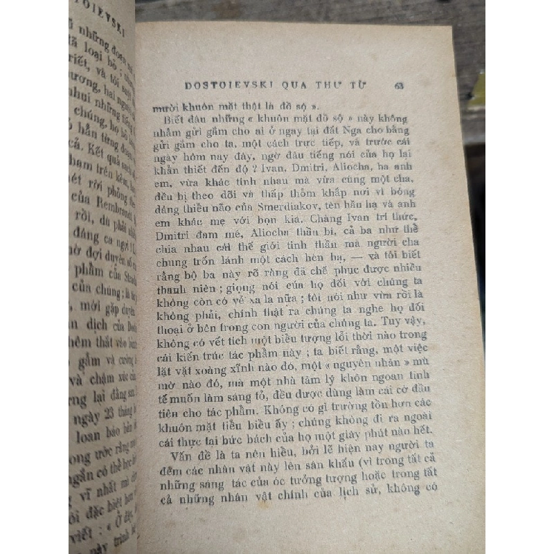 Dostoievski - André Gide ( Bửu Ý Dịch ) 304389