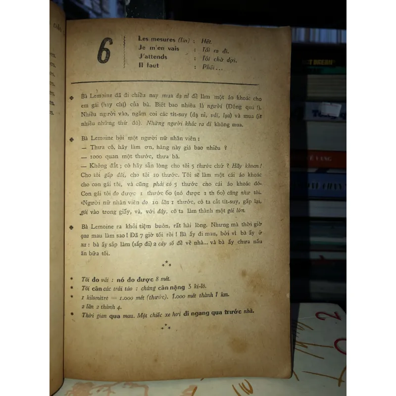 Bản dịch và dẫn giải le français élémentaire 798887