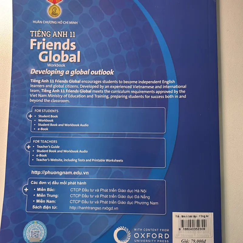 Sách bài tập Tiếng Anh 11 Firends Global 1022954