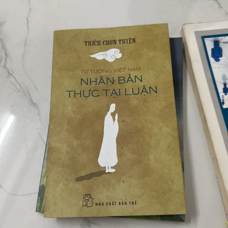 Tư tưởng Việt Nam Nhân bản thực tại luận 1045497