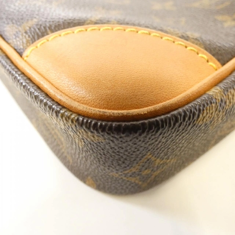 Túi đeo vai Louis Vuitton Monogram Danube M45266 611382