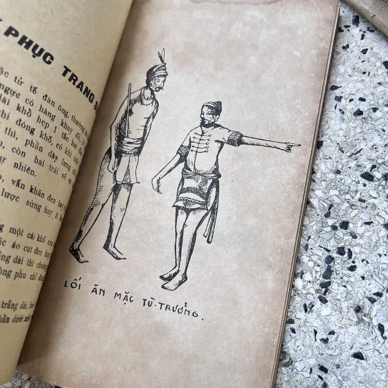 Phong quang tỉnh Darlac - Hòi Văn Đàm 592152