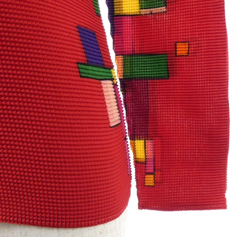 me ISSEY MIYAKE MI33FJ601 Top - Hàng hiệu Authentic 823894