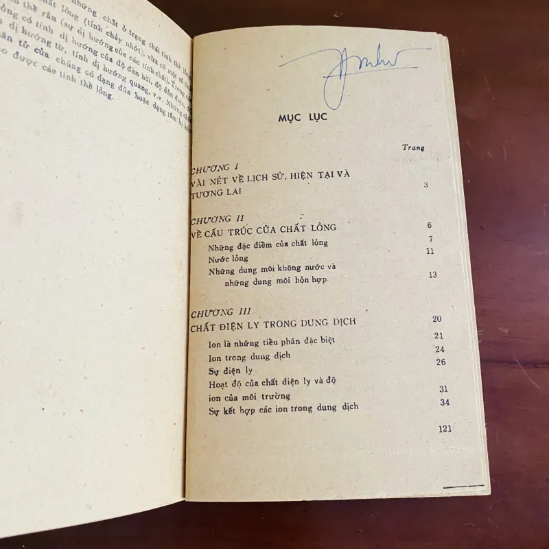 Từ tinh thể đến dung lịch (1985) 976822