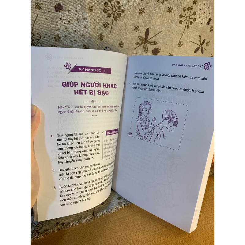 The Girls' Handbook - Bạn gái khéo tay, 85%, quà tặng Mori 314207