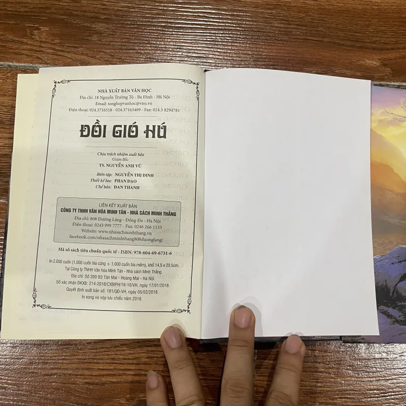 Đồi gió hú (12) 1039787