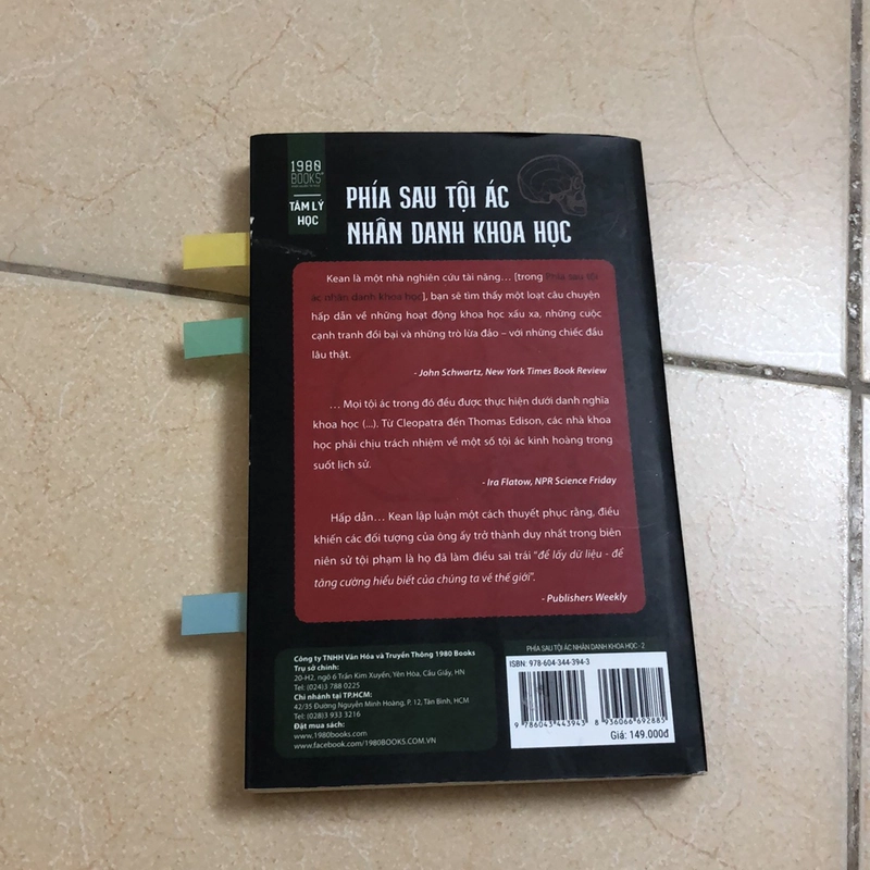 Sách Phía sau tội ác nhân danh khoa học 2 còn mới 283523