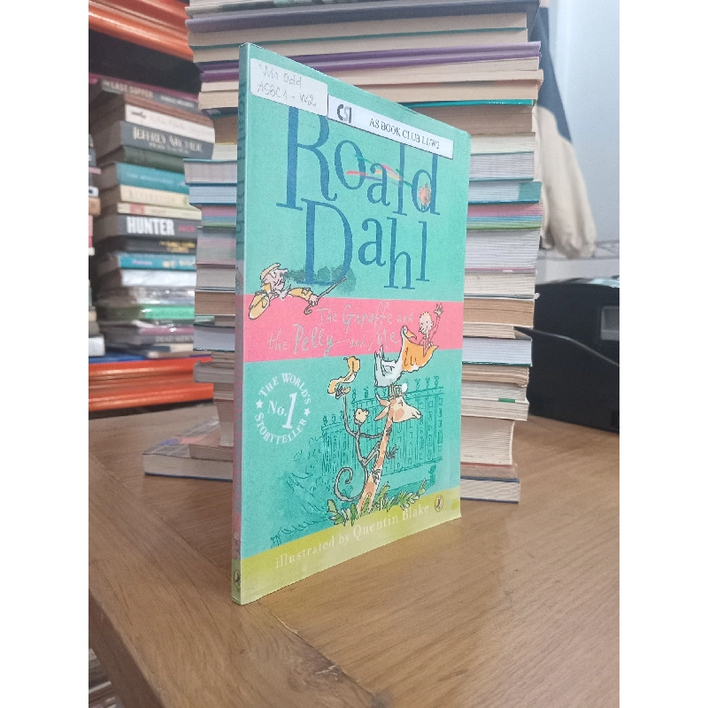The Giraffe and the Pelly and Me - Roald Dahl 697399