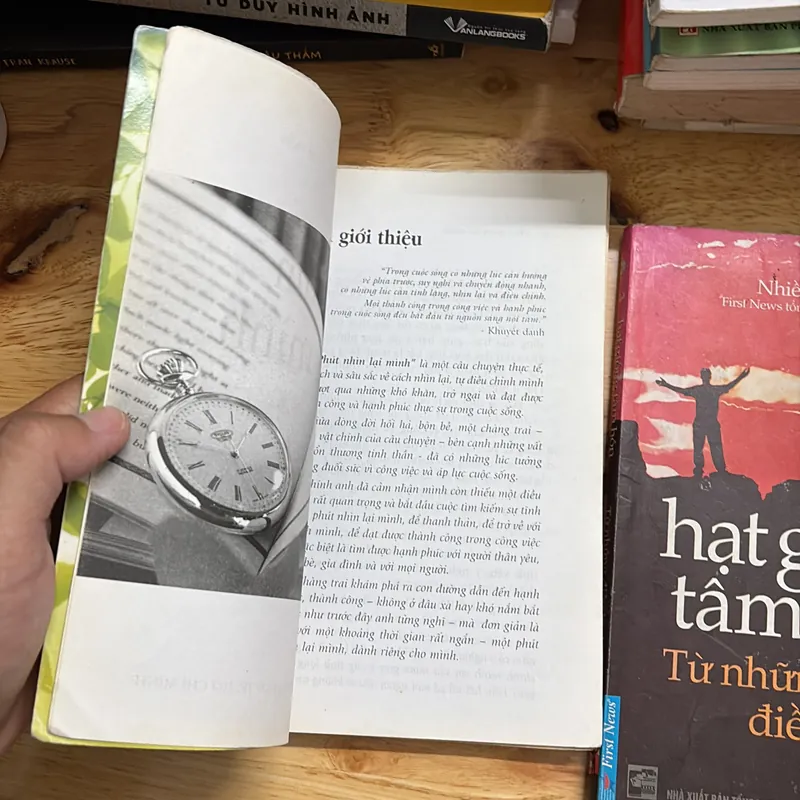 II Combo Sách: Phút Nhìn Lại + Hạt Giống Tâm Hồn _ Từ Những Điều Bình Dị 698018