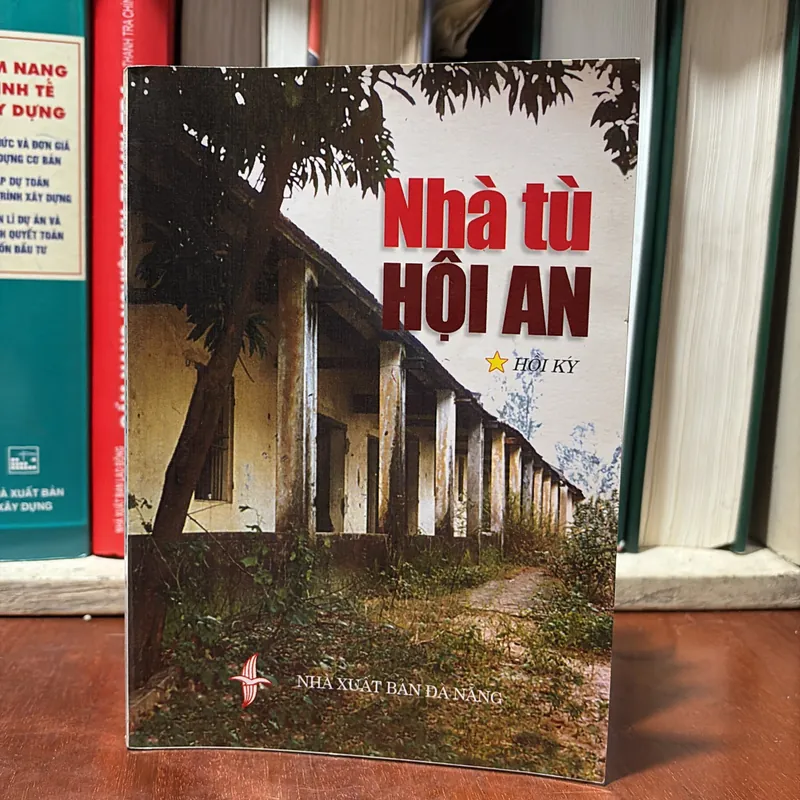 II Sách Lịch Sử: Nhà Tù Hội An (Hồi Ký) - 2000 723360