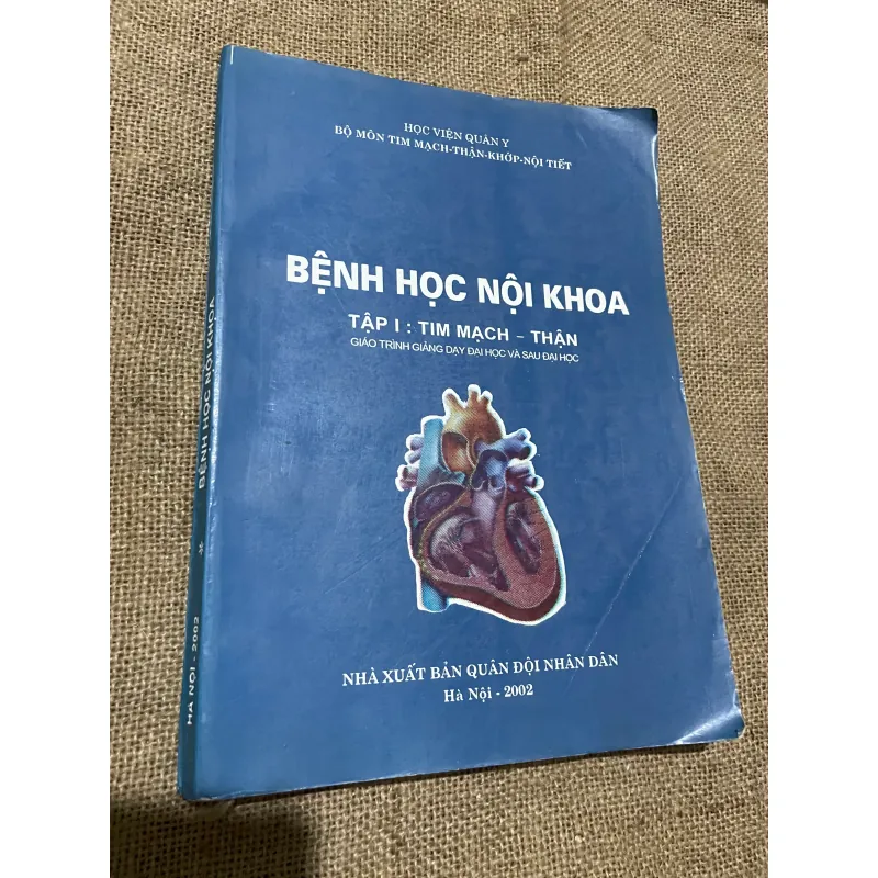 BÀI GIẢNG BỆNH HỌC NỘI KHOA TẬP 1 TIM MẠCH - THẬN - SÁCH Y KHỔ LỚN 569789