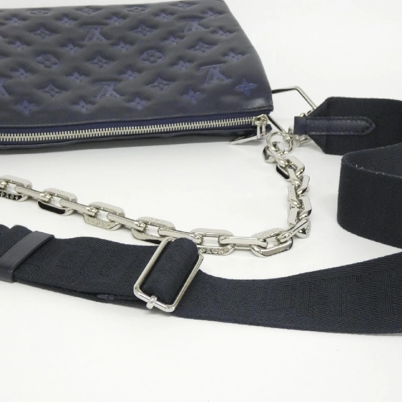 Túi xách vai Louis Vuitton Monogram Coussin PM M21282 608688